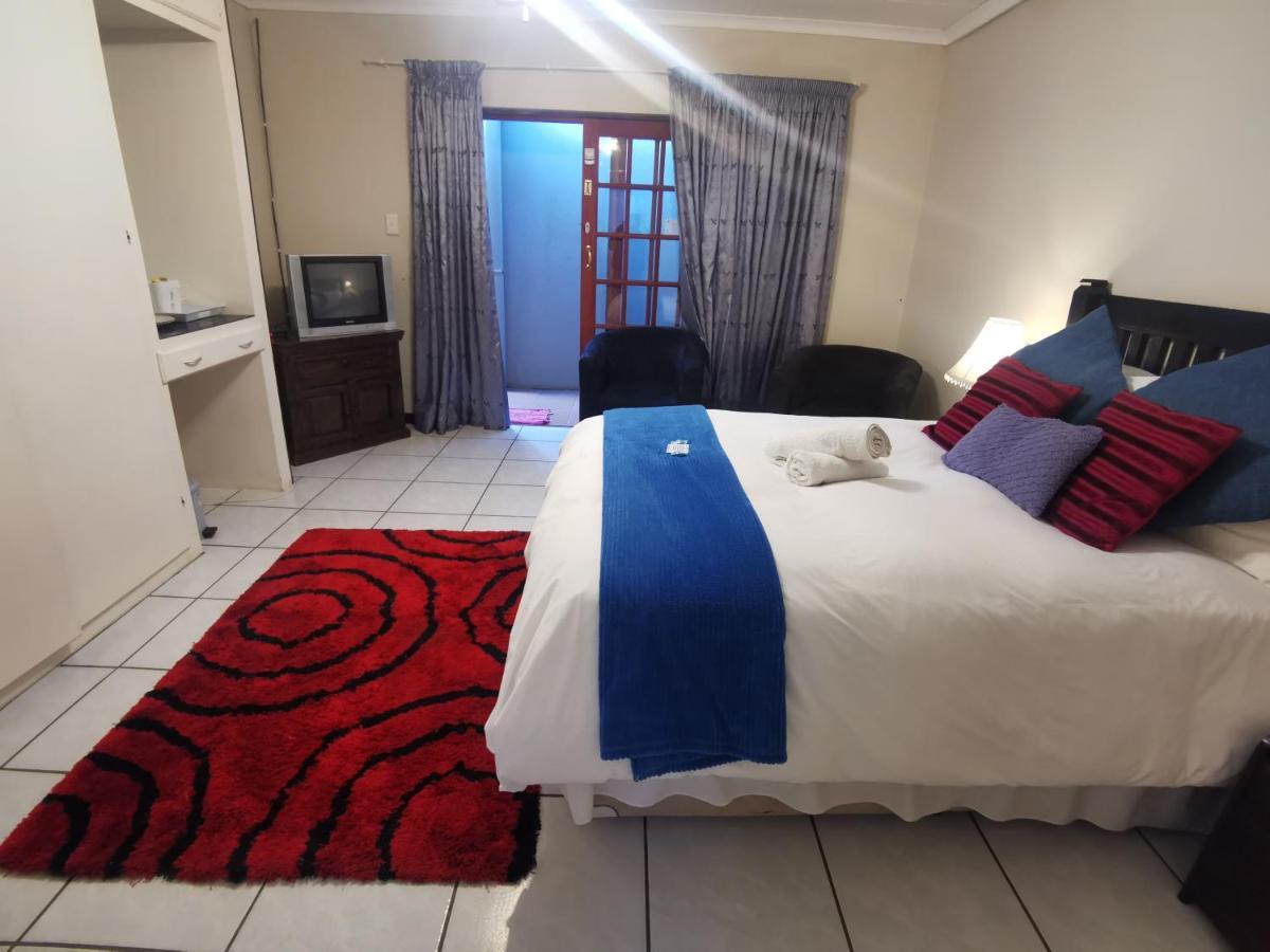 Sun Deck Lodge Hartbeespoort Eksteriør billede