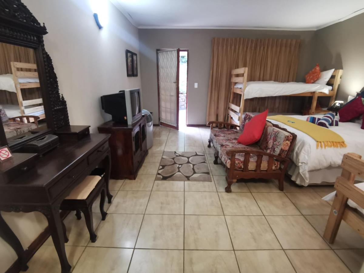 Sun Deck Lodge Hartbeespoort Eksteriør billede